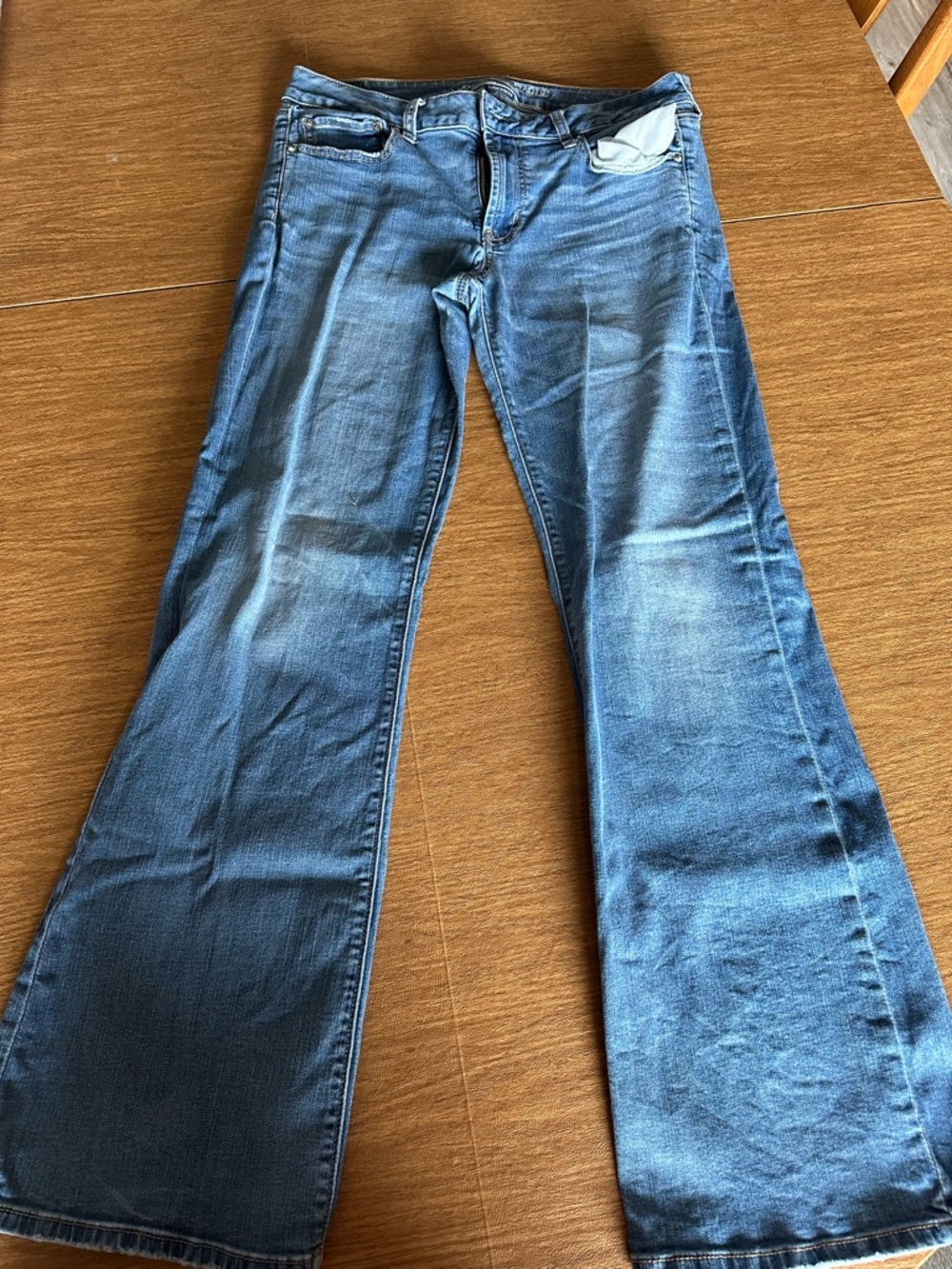 American Eagle Mid Rise Favorite Boyfriend Jeans
